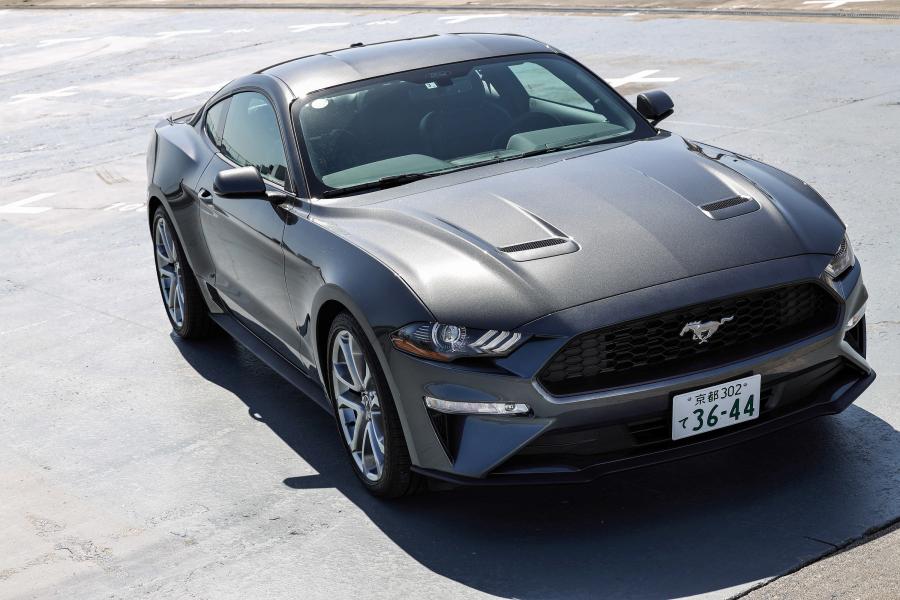  Ford Mustang EcoBoost Fastback 2017 года  (JP) (фото 6 из 9)